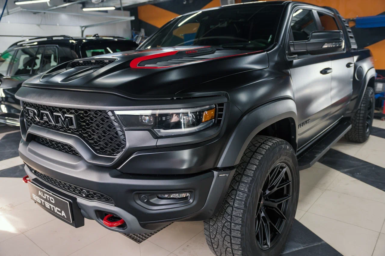 RAM 1500 TRX — полная оклейка матовой полиуретановой плёнкой Legend PPF Prime Matte